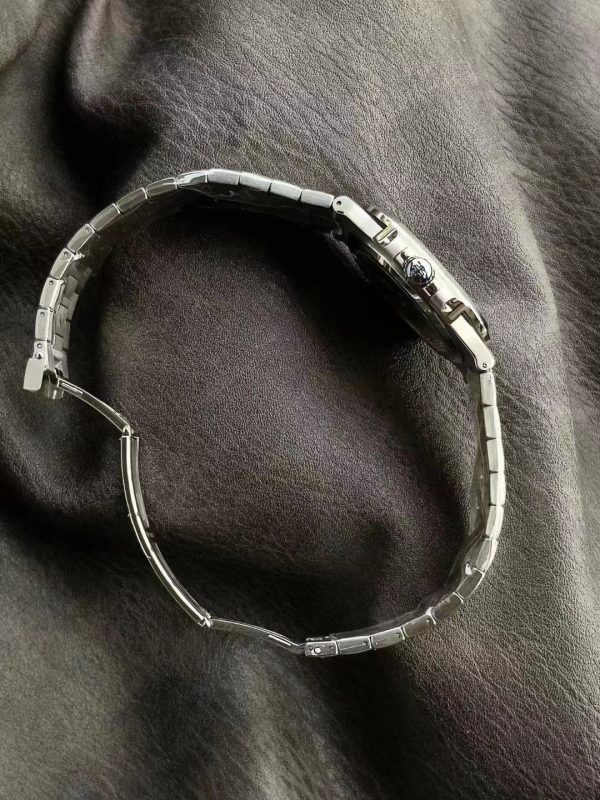 Replica Patek Philippe Nautilus 5711 White Dial 20 Replica Patek Philippe Nautilus 5711 White Dial