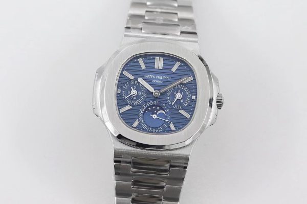 Top Super Clone Replica Patek Philippe Nautilus 5740