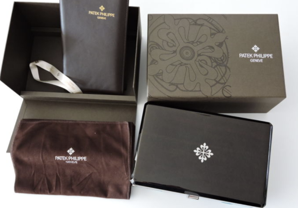 Super Clone Replica Patek Philippe Wooden Watch Box
