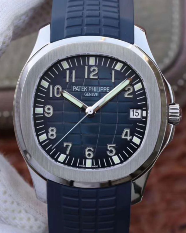 Replica Patek Philippe Aquanaut 5168G Blue Dial 2 Replica Patek Philippe Aquanaut 5168G Blue Dial