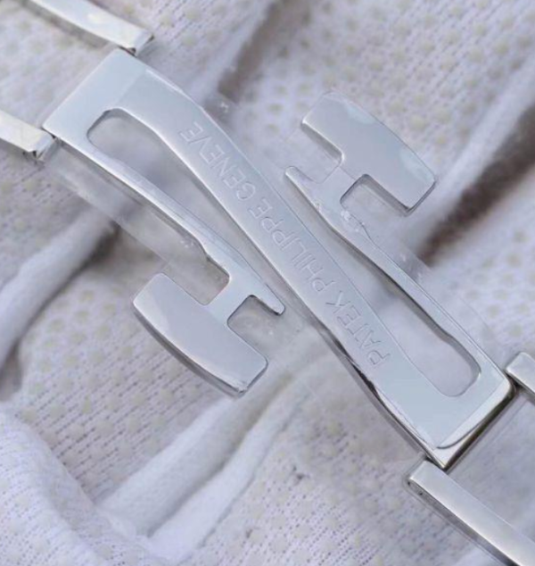 Replica Patek Philippe Aquanaut 5168G Blue Dial 5 Replica Patek Philippe Aquanaut 5168G Blue Dial