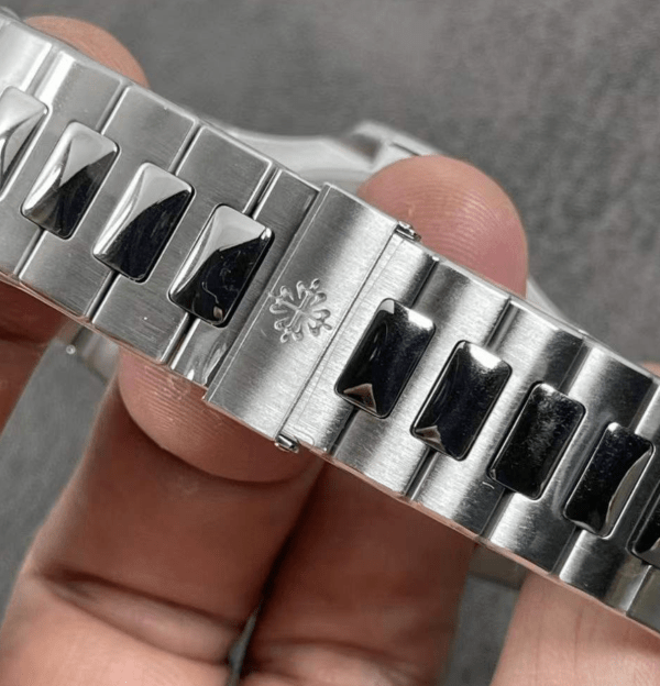 Best Tiffany &Amp; Co Clone Patek Philippe Nautilus 18 Best Tiffany &Amp; Co Clone Patek Philippe Nautilus