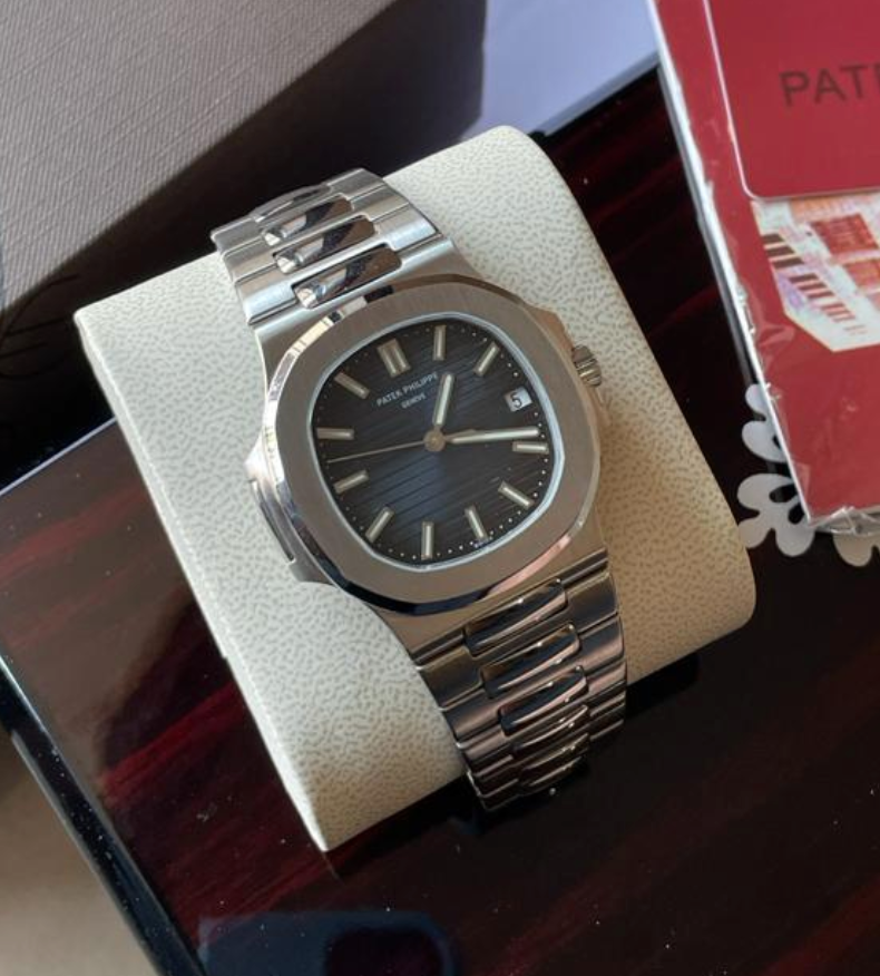Super Clone Patek Philippe Watches Vs Real Model 3 Top Swiss Replica Patek Philippe Nautilus - Silver/Dark Blue