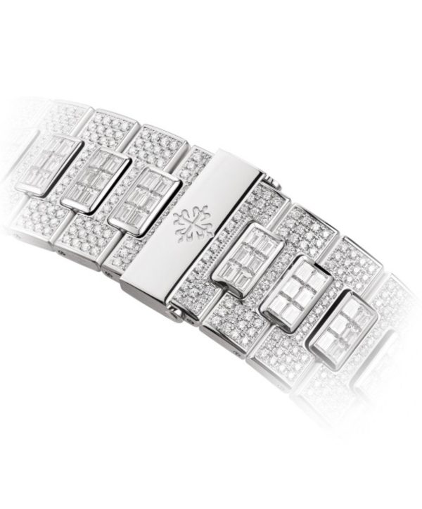 Swiss Clone Replica Patek Philippe Nautilus Jumbo 5719 Full Diamonds