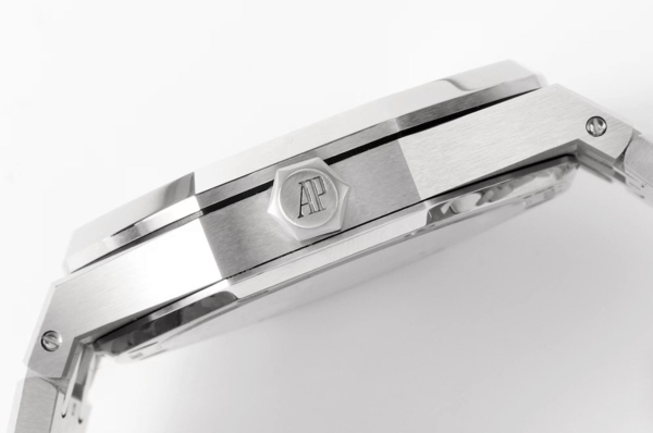 Replica Clone Audemars Piguet Royal Oak 50Th Anniversary 19 Replica Clone Audemars Piguet Royal Oak 50Th Anniversary