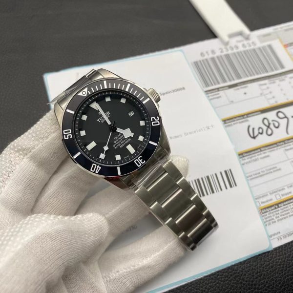 Tudor Pelagos Black Replica 2 5417Cc6B48196F4E0834099Ef7057C08