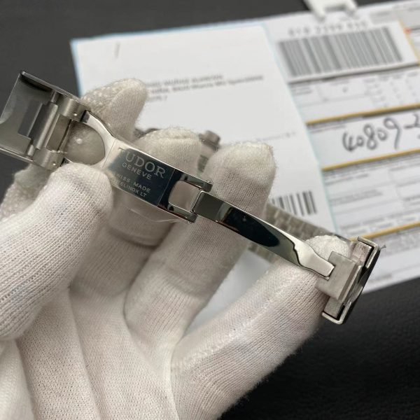 Tudor Pelagos Black Replica 3 868Fd596Ae9Ab201Ab5379Bf3185C2A8