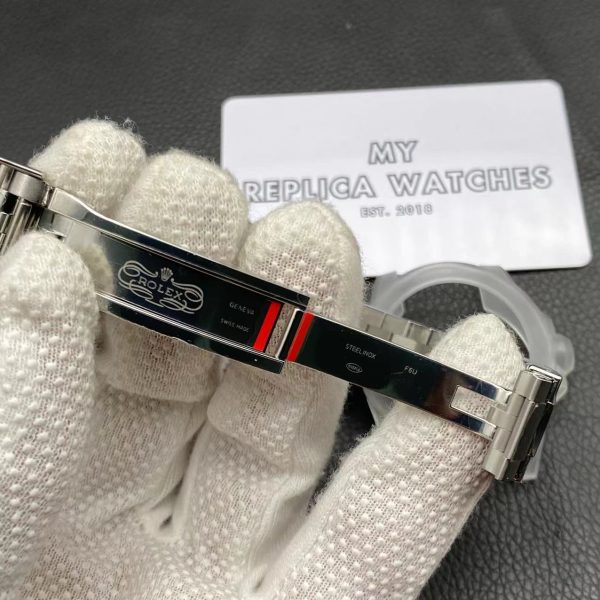 Swiss Clone Replica Rolex Gmt Master Pepsi Jubilee 52 Super Clone Replica Rolex Gmt Master Pepsi Jubilee